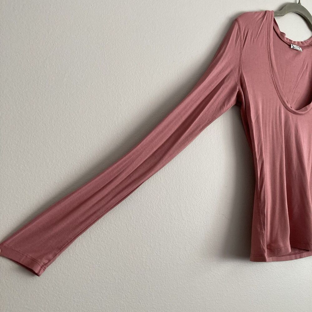 Free People Intimately Pink Scoop Neck Long Sleeve Top Medium Y2K Style Stretch - Picture 3 of 6
